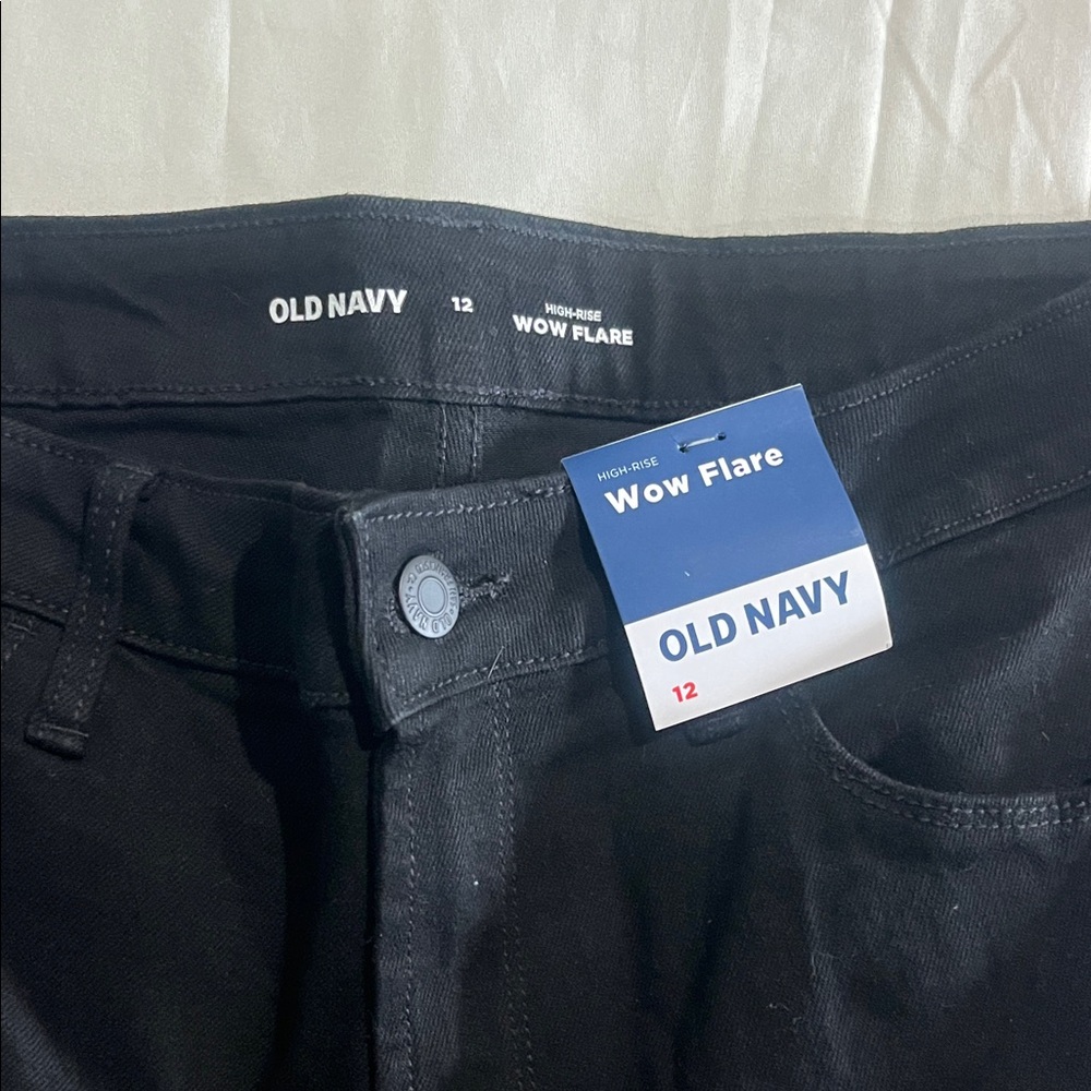 Old Navy Wow Flare women’s  Jeans in Black